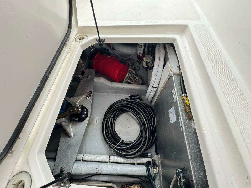 12 Nordic Tug 34 Lazarette Storage