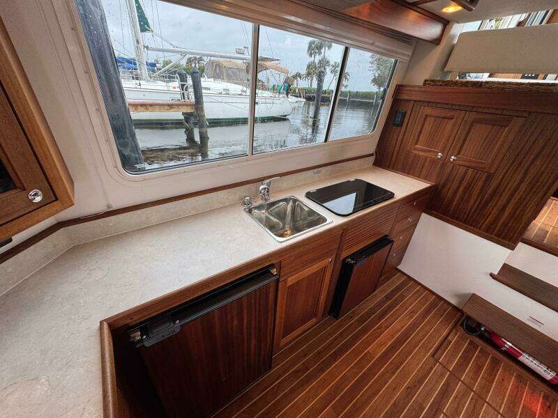 27 Nordic Tug 34 Galley Facing Port