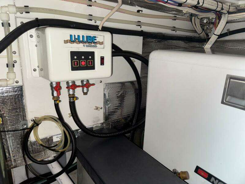 55 Nordic Tug 34 Oil Changer