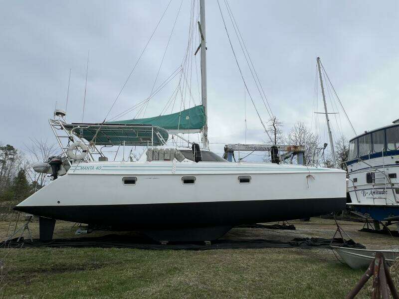 1997 Manta 40