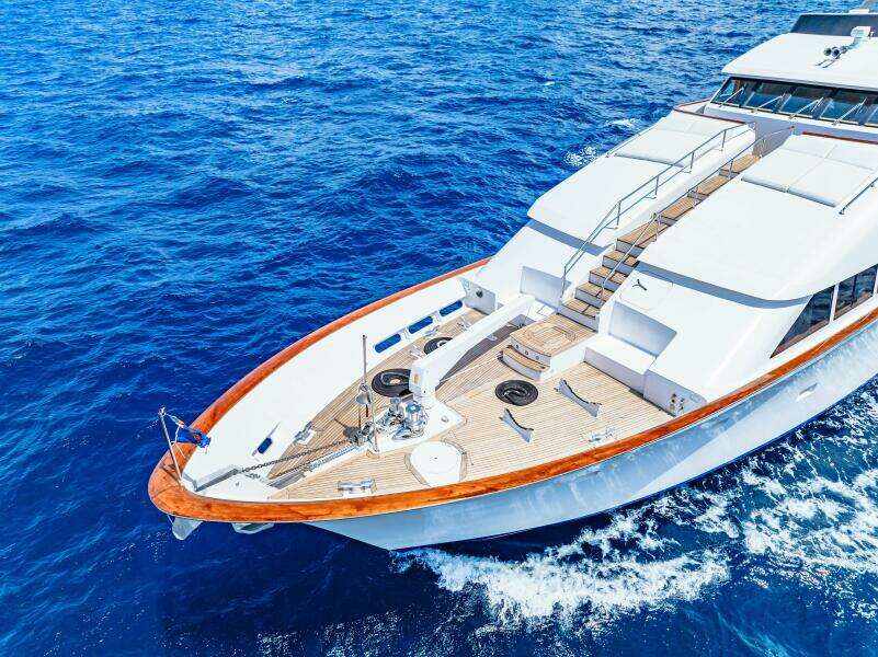 1996 Palmer Johnson TRI-DECK FB