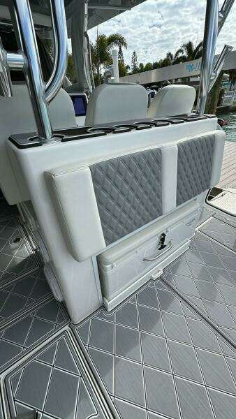 2023 Front Runner 36 CC