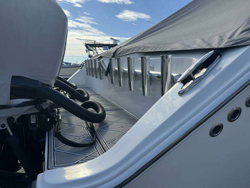 2023 Front Runner 36 CC