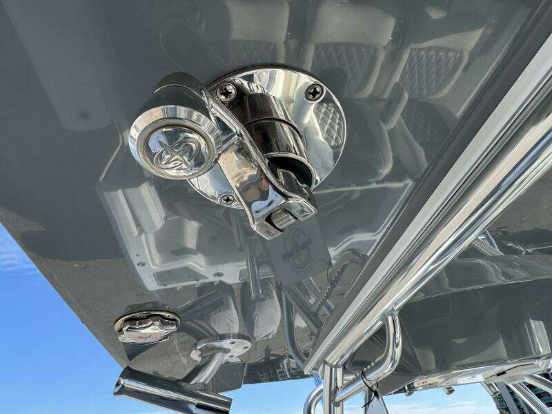 2023 Front Runner 36 CC