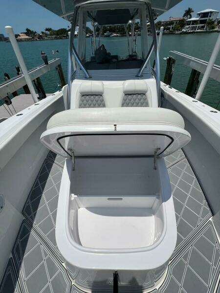 2023 Front Runner 36 CC