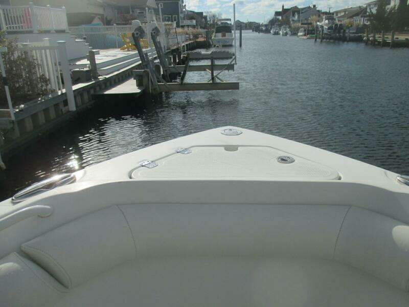 2013 Sailfish 270 CC