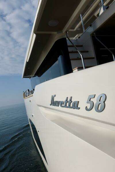 2026 Absolute 58 Navetta