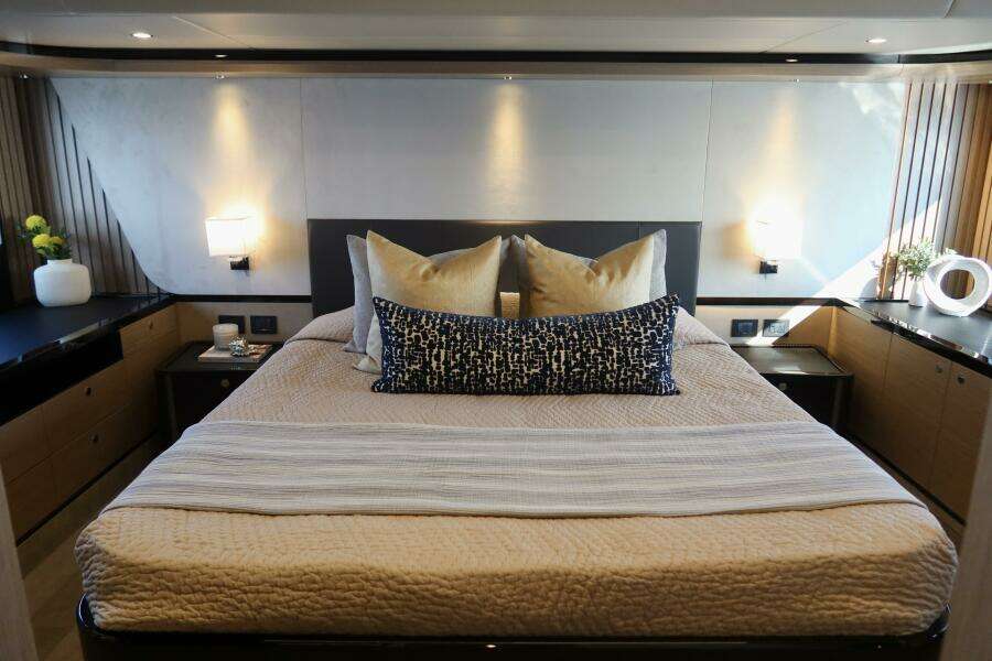 2026 Absolute 58 Navetta