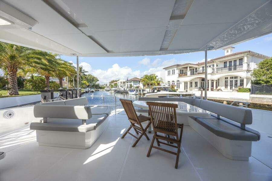 2024 Leopard 53 Powercat