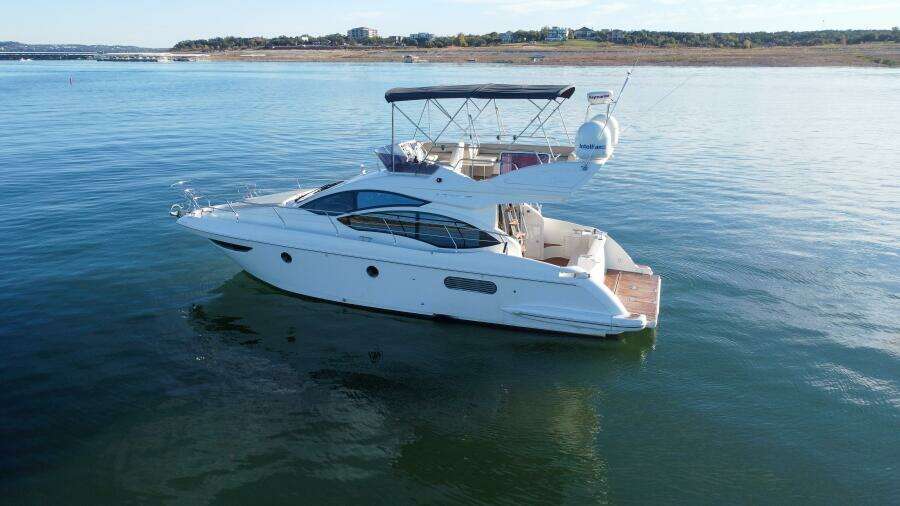 2013 Azimut 40 Flybridge