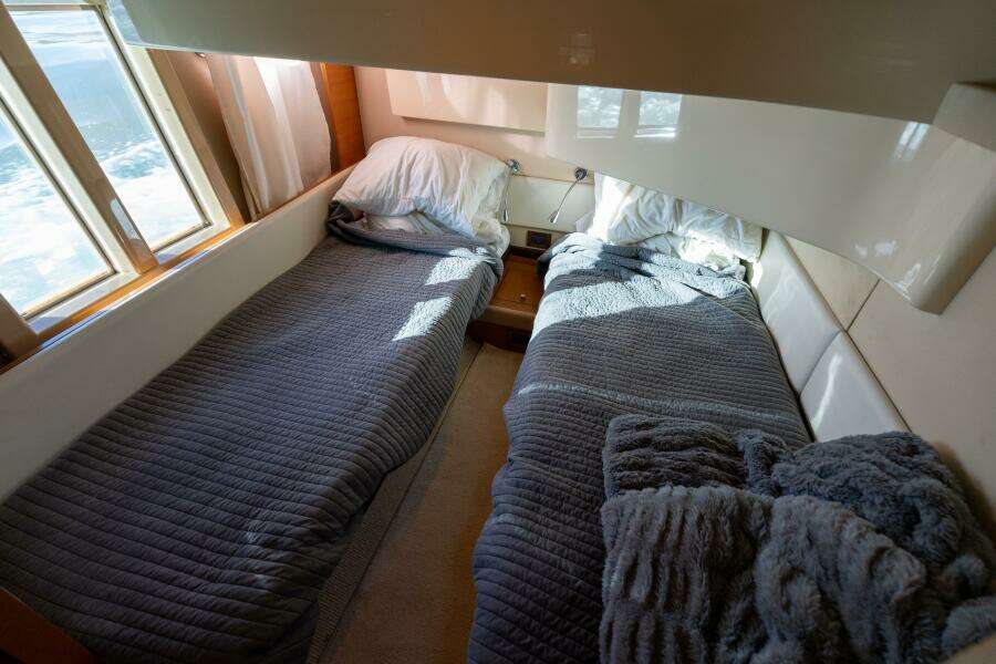 2013 Azimut 40 Flybridge