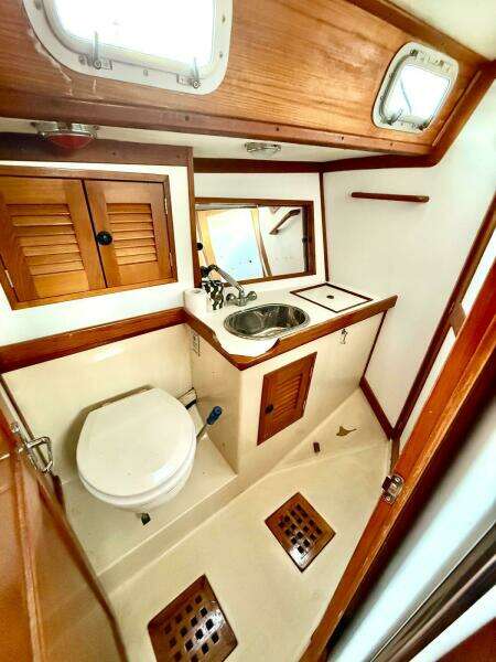 1993 Block Island 40