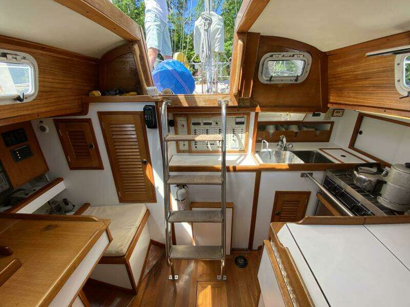 1993 Block Island 40