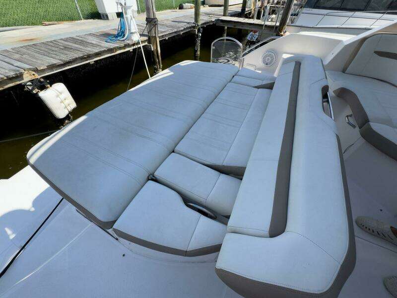 2016 Regal 46 Sport Coupe