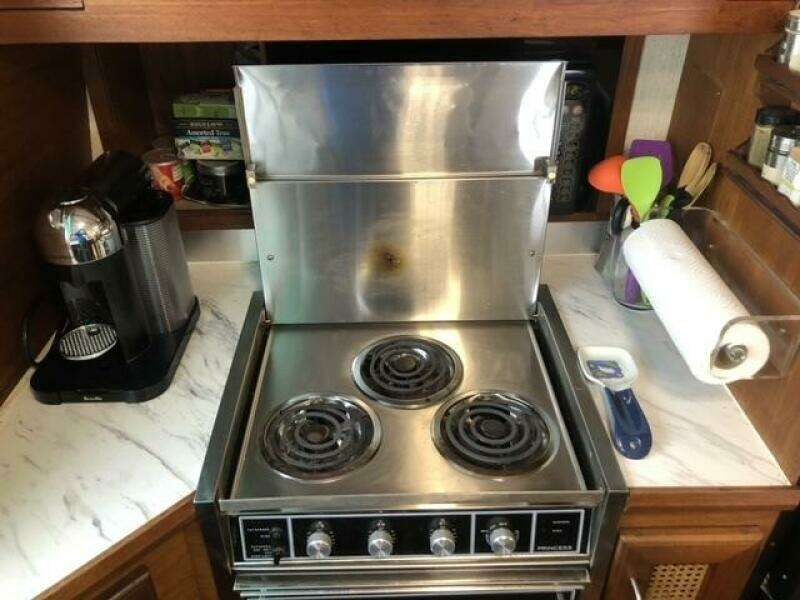 1985 Bayliner 4550 Motoryacht