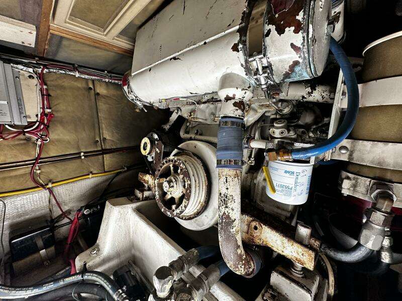 1985 Post 43 Sport Fisherman