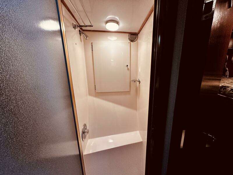 1985 Post 43 Sport Fisherman