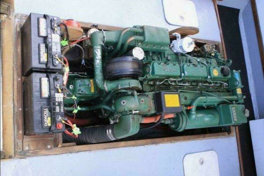 1990 Grover Verity Skiff