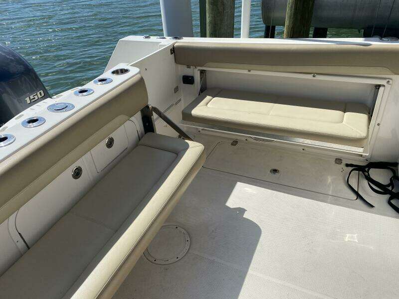 2018 Sailfish 275 Dual Console