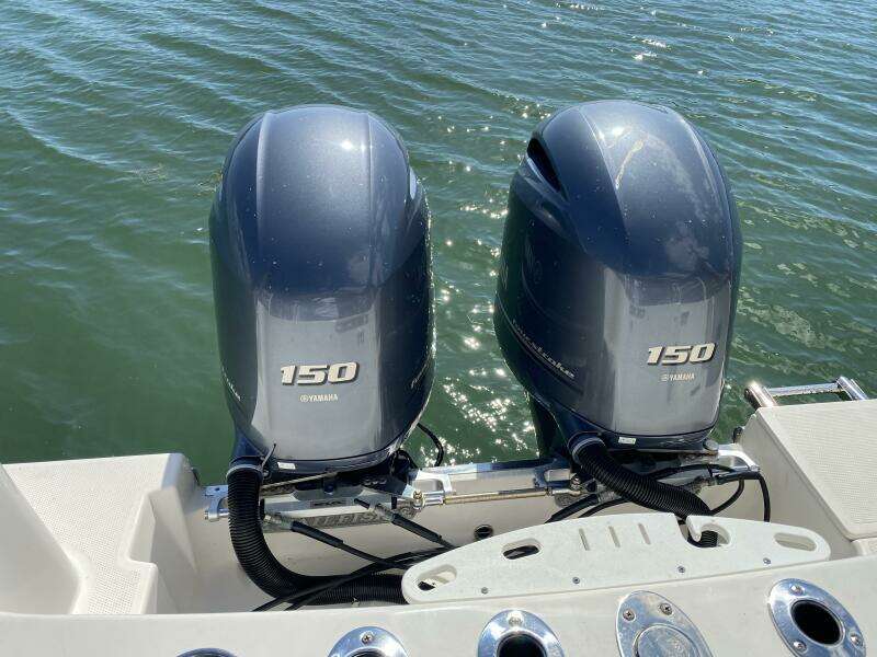 2018 Sailfish 275 Dual Console