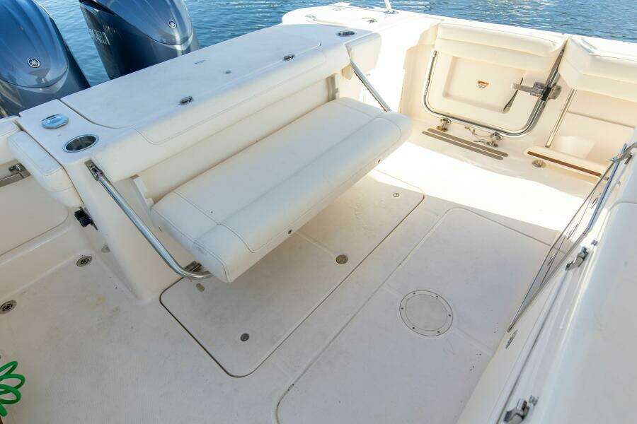 2022 32 Grady White Canyon 326 Cockpit Folddown Seat