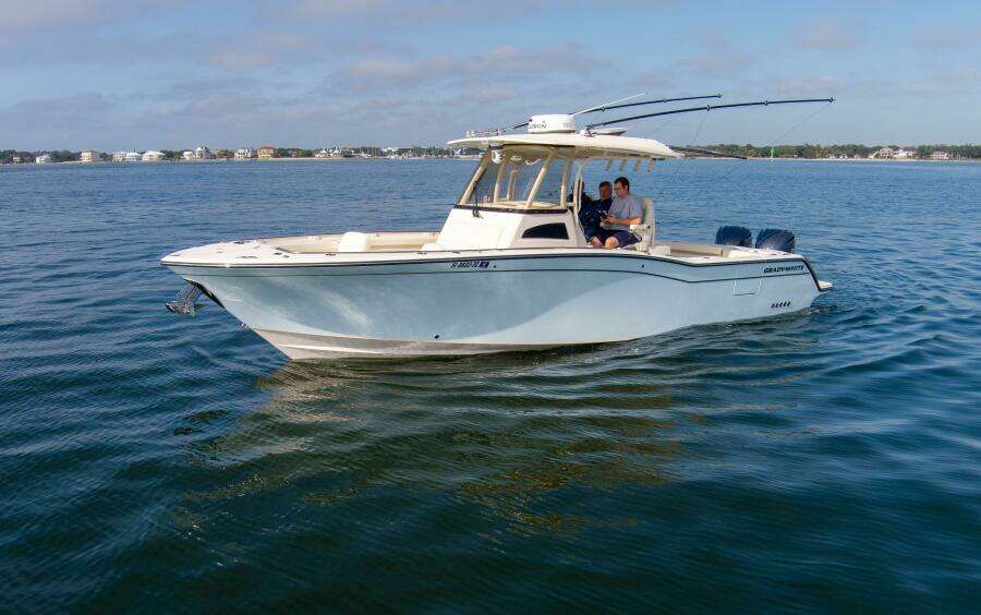 2022 32 Grady White Canyon 326 Profile (9)