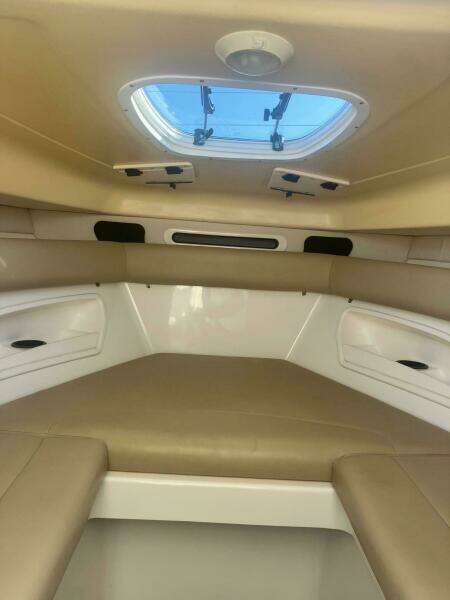 2008 Boston Whaler 320 Outrage