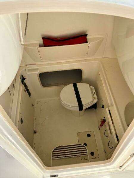 2008 Boston Whaler 320 Outrage