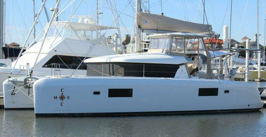 2022 Lagoon 