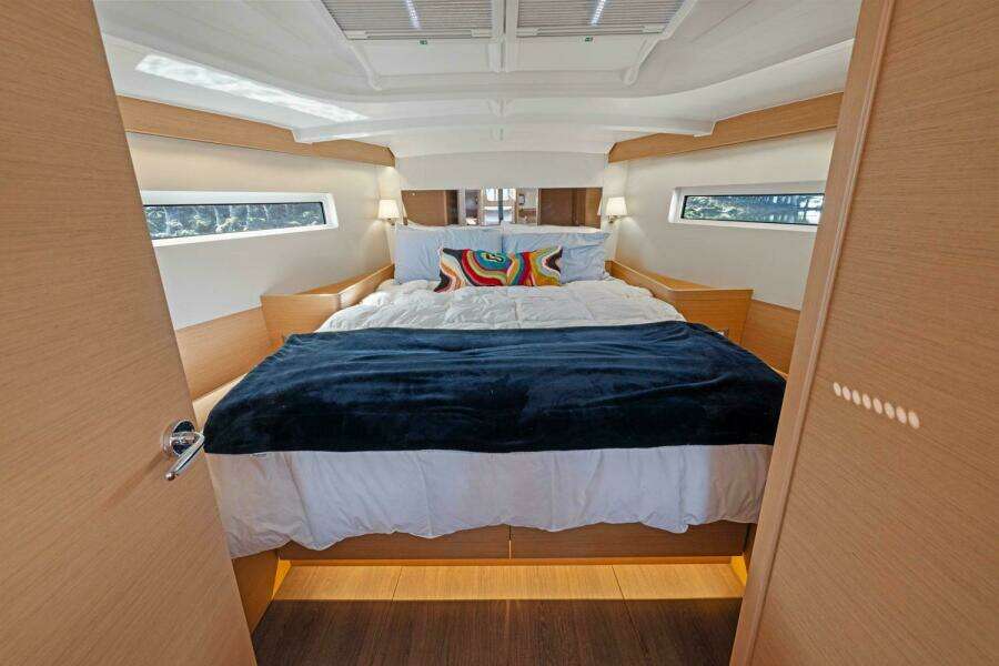 2022 Jeanneau Sun Odyssey 440