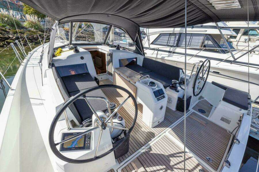2022 Jeanneau Sun Odyssey 440