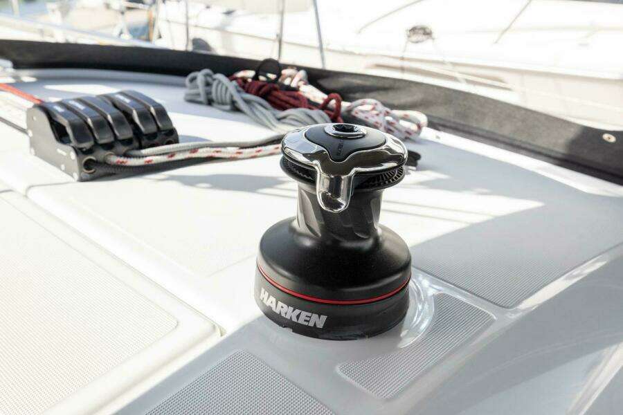 2022 Jeanneau Sun Odyssey 440