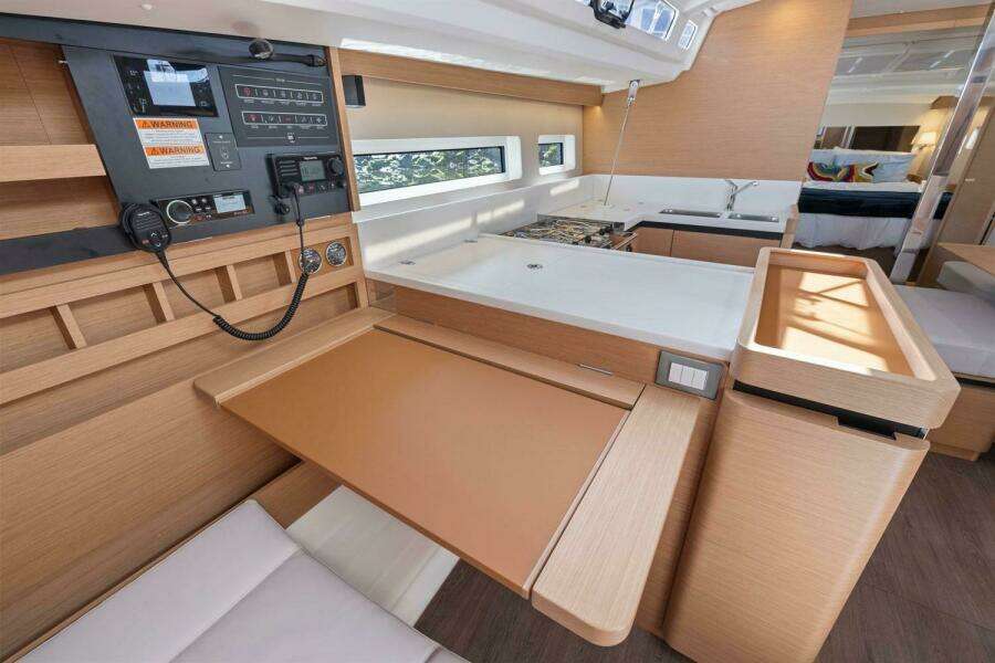 2022 Jeanneau Sun Odyssey 440