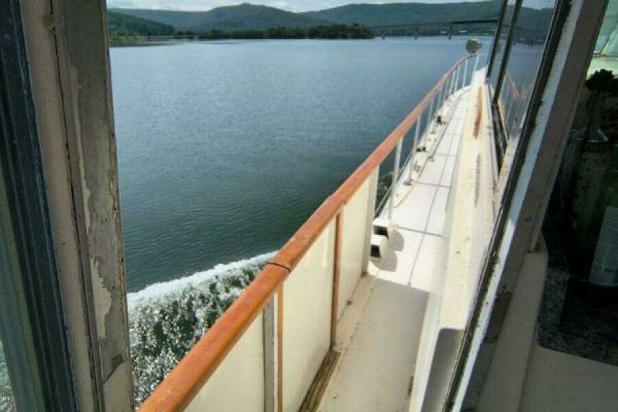 1976 Bertram Flybridge MY