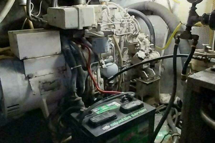 1976 Bertram Flybridge MY