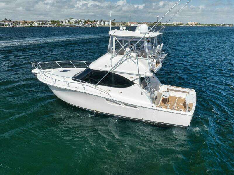 2015 Tiara Yachts Tiara 390 Convertible