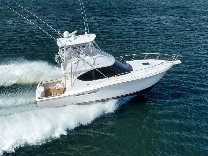 2015 Tiara Yachts Tiara 390 Convertible