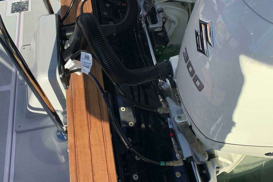 2020 True North 34 Outboard