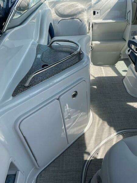 2023 Crownline 