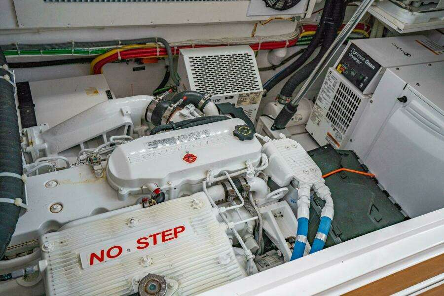 2021 Viking 38 Billfish