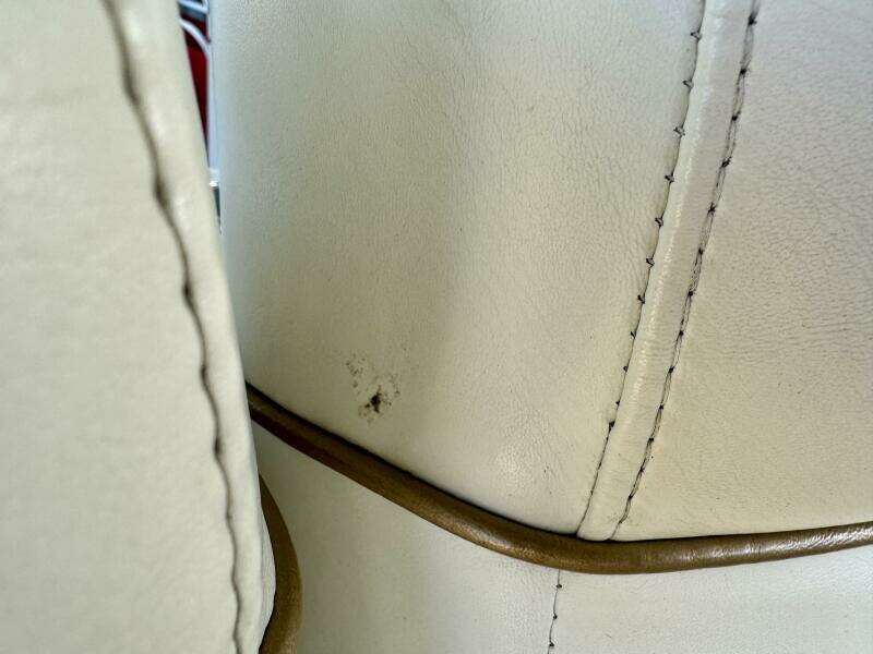 2004 Rinker 342 Fiesta Vee