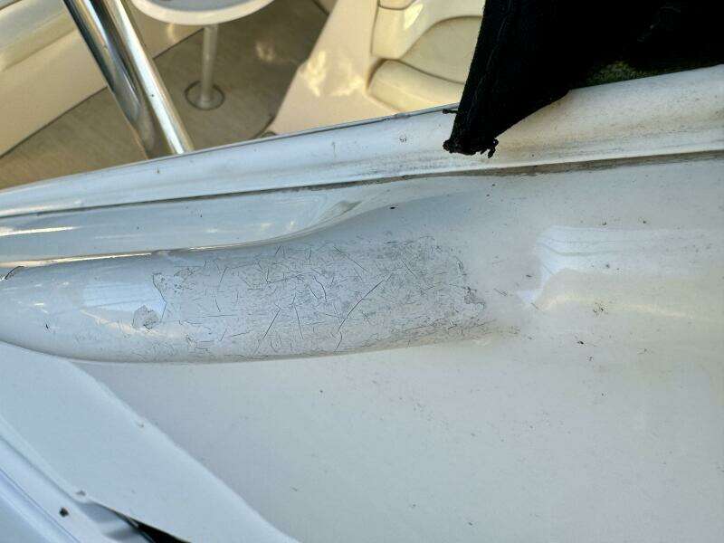 2004 Rinker 342 Fiesta Vee