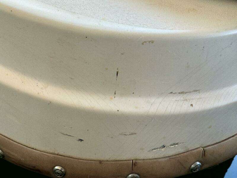 2004 Rinker 342 Fiesta Vee