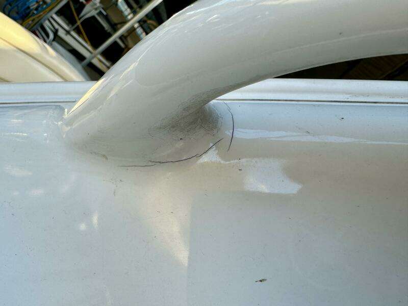 2004 Rinker 342 Fiesta Vee