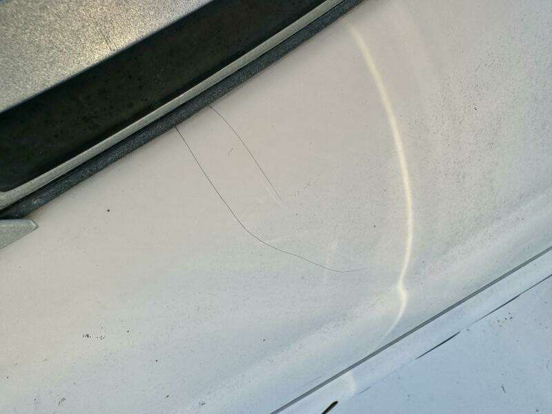 2004 Rinker 342 Fiesta Vee