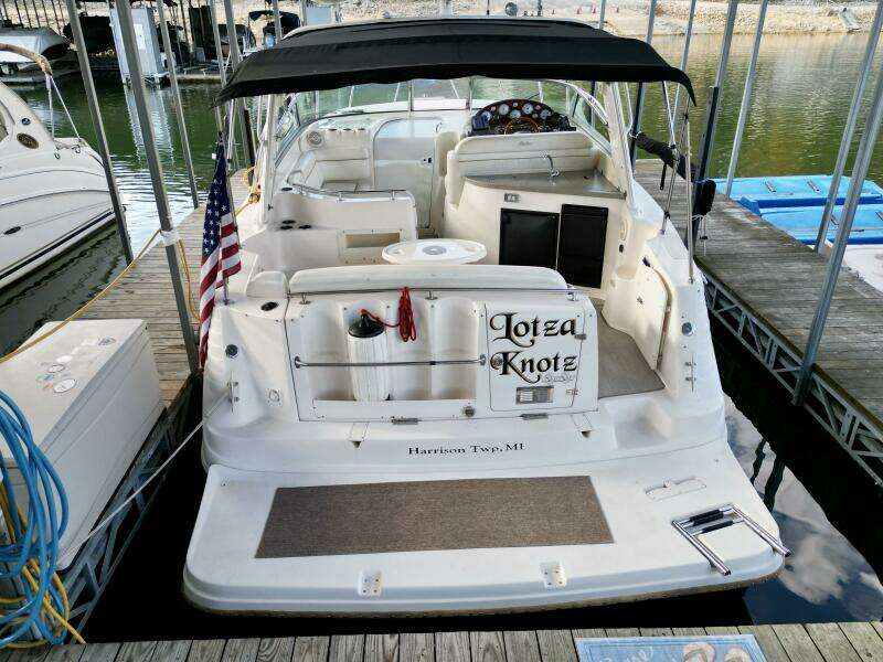 2004 Rinker 342 Fiesta Vee
