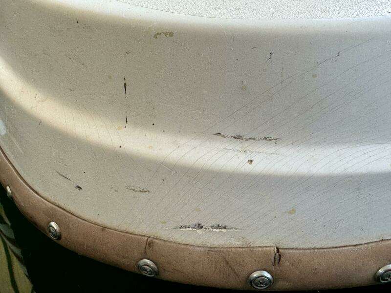 2004 Rinker 342 Fiesta Vee