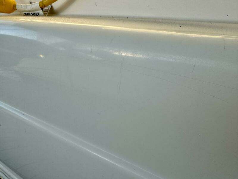 2004 Rinker 342 Fiesta Vee