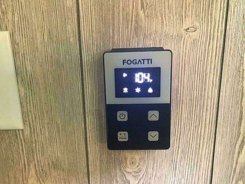 2023 Custom 25 Hadlee Houseboat