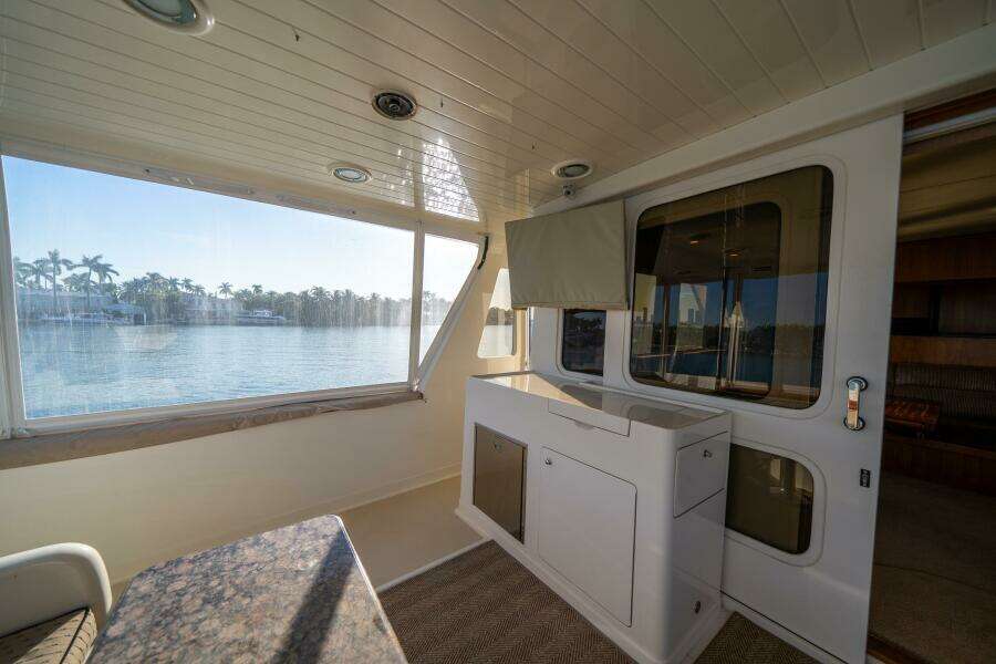 2006 Offshore Yachts 72 Pilothouse